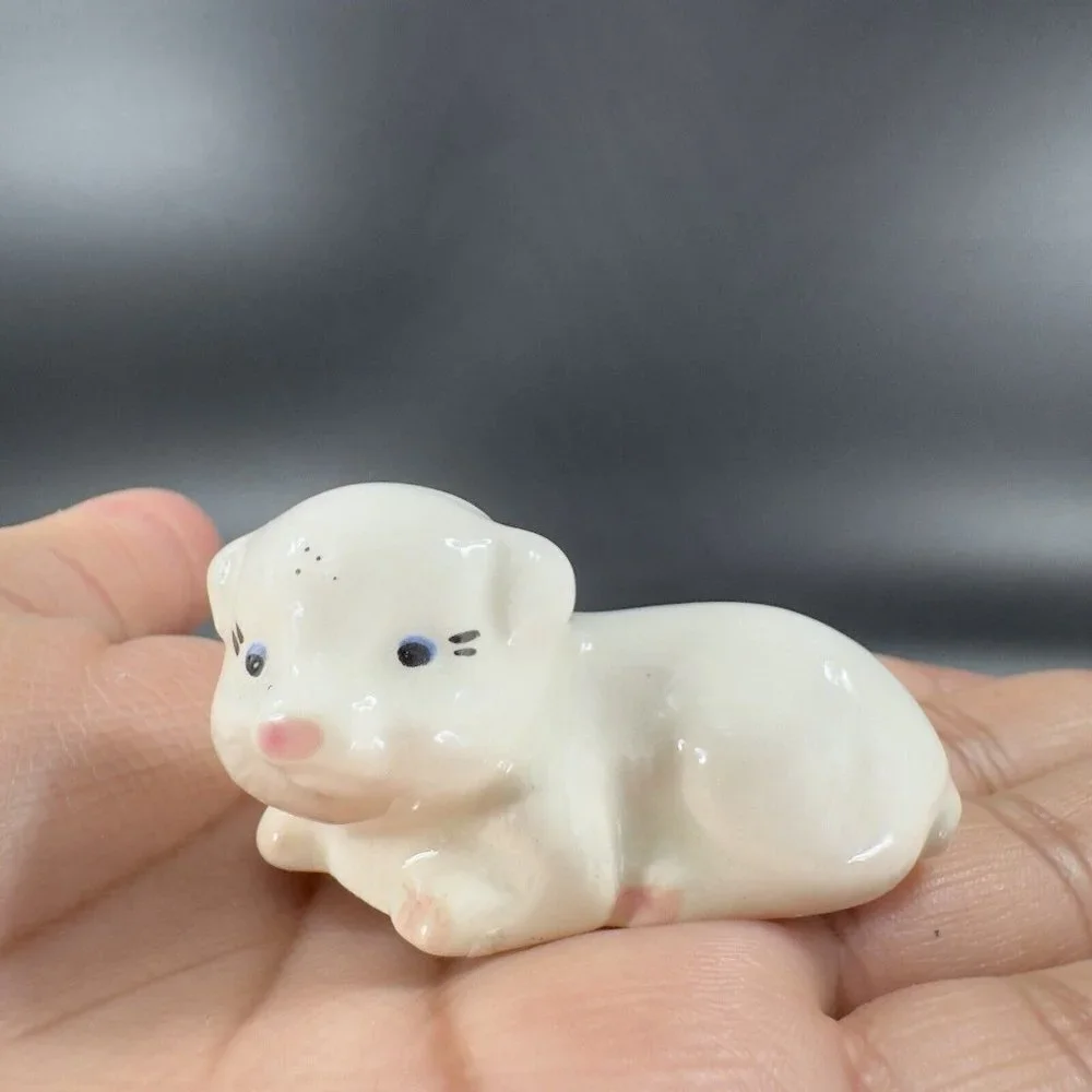 Pig Figurine vintage porcelain